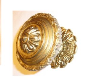 pomolo a rosone da portone - door knob with toothed edge