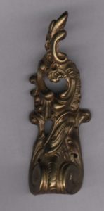 0064 brass ornament mm. 105x33