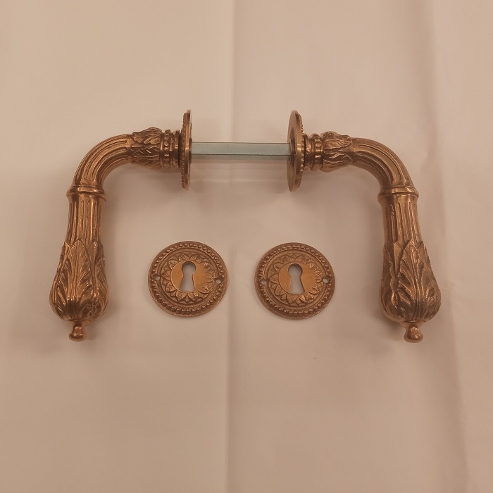 coppia di maniglie grandi