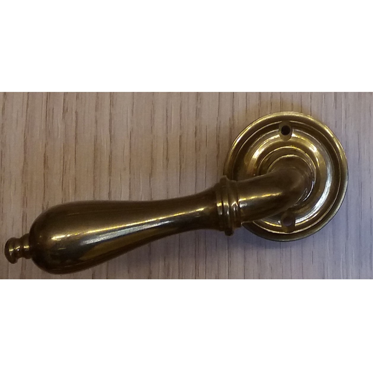 maniglia da porta in ottone - handcrafted door handles